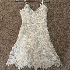 BB Dakota dress. White lace. Size 2.